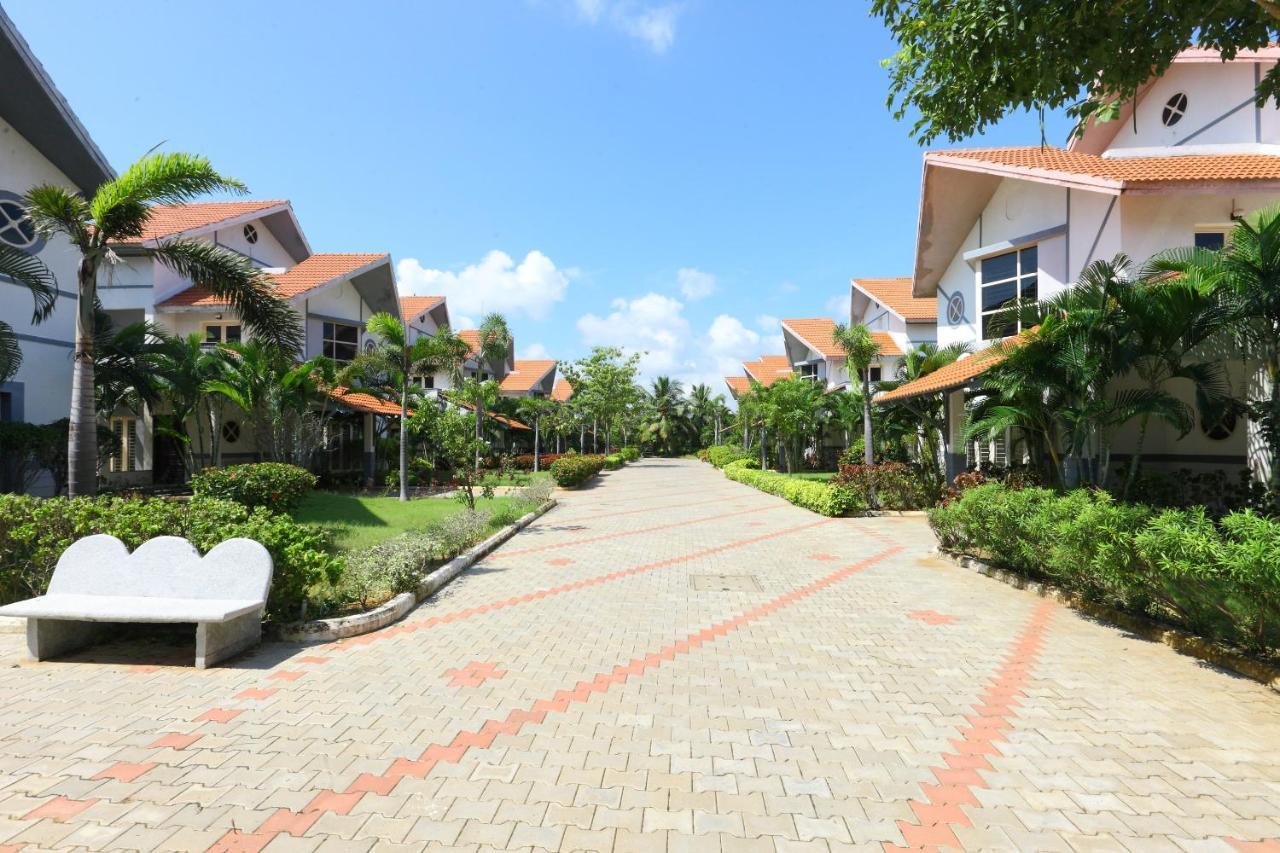 Capital O Twilight Bay Hotel Chennai Ngoại thất bức ảnh